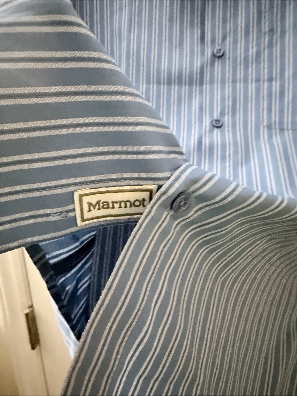 Marmot UPF 40 airExchange shirt sz M - Picture 6 of 9